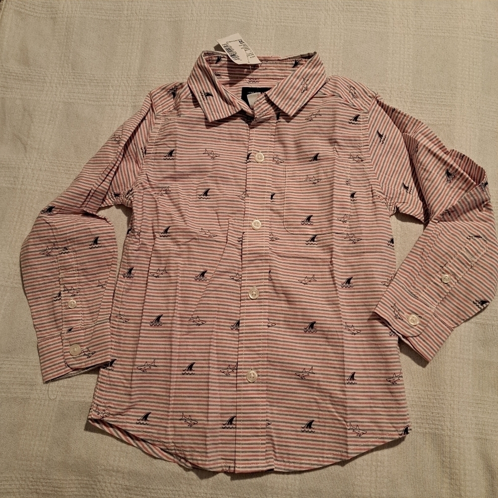 The Children's Place boys size 3T red, white & gray button up shark shirt, New